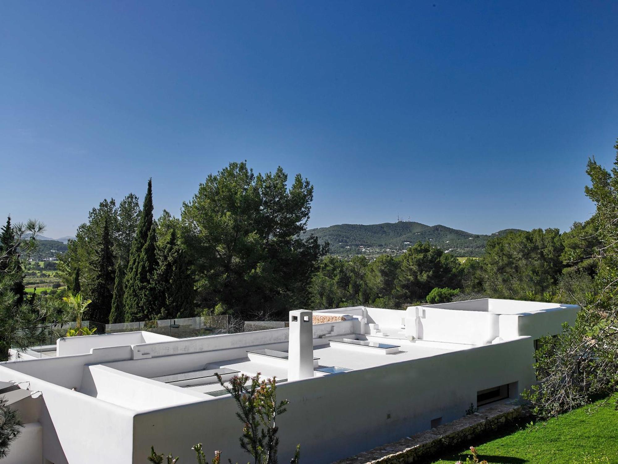 Stylish 5 Bedroom Luxury Villa With Pool And Sauna Santa Eularia des Riu Eksteriør billede